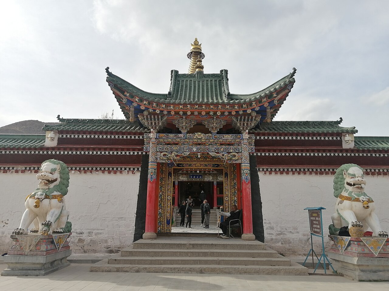 甘南寺院屋顶
